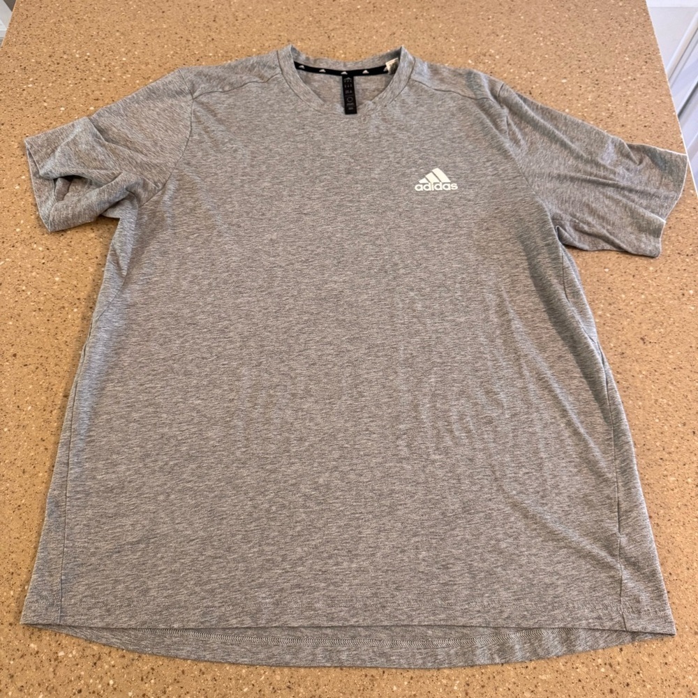 Adidas Gray T-Shirt XL aeroready